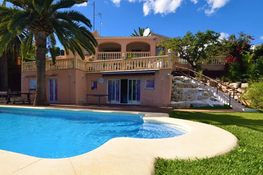 4 Bedroom Villa for Sale in Javea AVS 3770